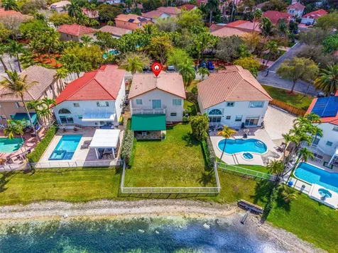 10917 NW 59th Street Doral FL 33178