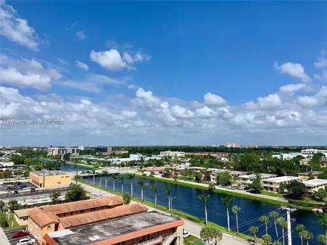2025 NE 164th Street North Miami Beach FL 33162
