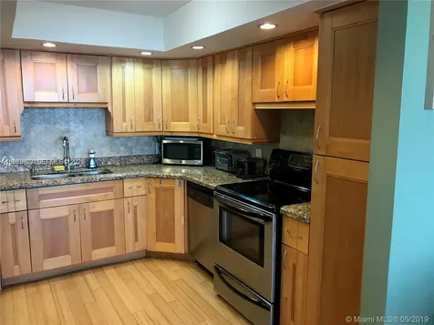 2025 NE 164th Street North Miami Beach FL 33162