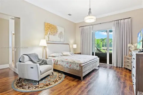 1533 Cardinal Way Weston FL 33327