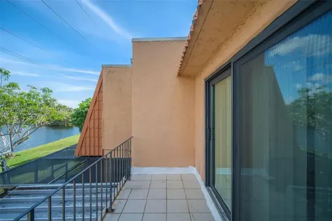 1451 NW 92nd Avenue Pembroke Pines FL 33024