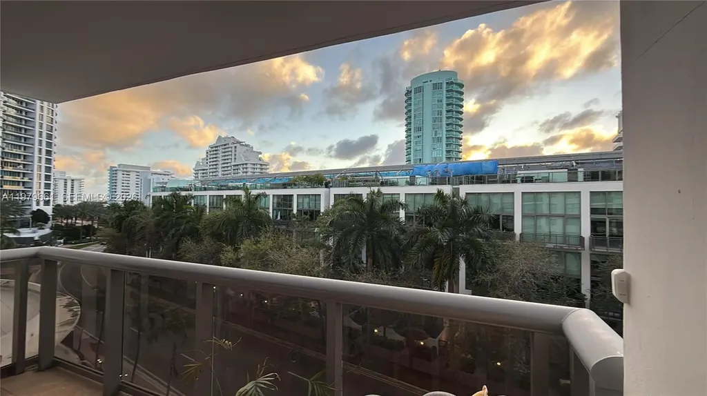 6039 Collins Avenue Miami Beach FL 33140