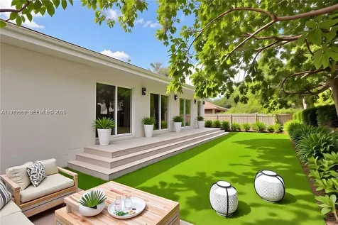 2251 SW 20th Street Miami FL 33145