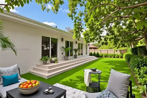 2251 SW 20th Street Miami FL 33145