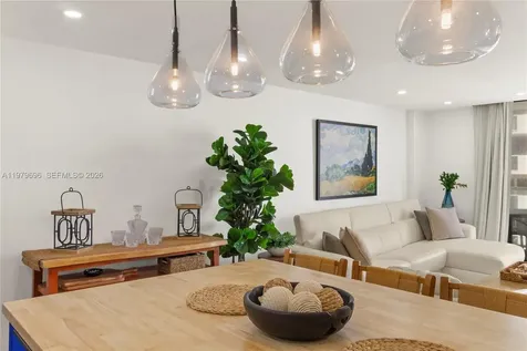 5701 Collins Avenue Miami Beach FL 33140
