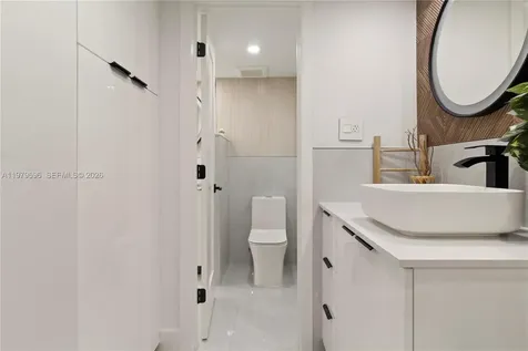 5701 Collins Avenue Miami Beach FL 33140