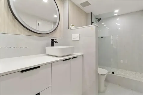 5701 Collins Avenue Miami Beach FL 33140