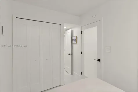 5701 Collins Avenue Miami Beach FL 33140
