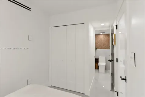 5701 Collins Avenue Miami Beach FL 33140