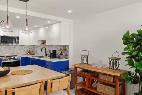 5701 Collins Avenue Miami Beach FL 33140