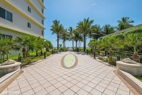 2200 S Ocean Drive Hollywood FL 33019