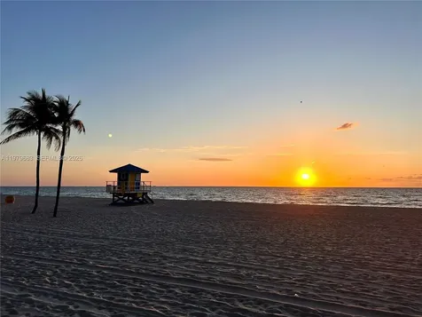 2200 S Ocean Drive Hollywood FL 33019
