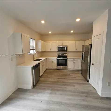 1720 SE 9th Avenue Homestead FL 33034