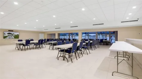 5102 NW 53rd Street Tamarac FL 33319