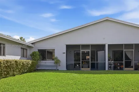 657 Racquet Club Road Weston FL 33326