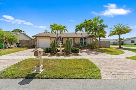 9136 NW 32nd Place Sunrise FL 33351