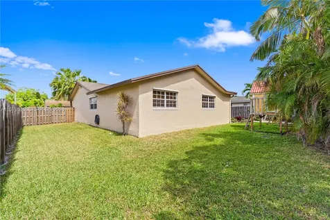 9136 NW 32nd Place Sunrise FL 33351