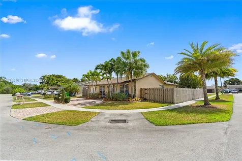 9136 NW 32nd Place Sunrise FL 33351