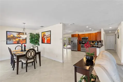 9136 NW 32nd Place Sunrise FL 33351