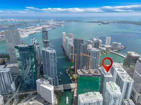 77 SE 5th Street Miami FL 33131