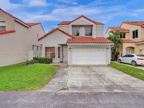 3745 Piccadilly Street Hollywood FL 33021