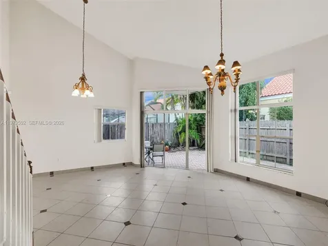 3745 Piccadilly Street Hollywood FL 33021