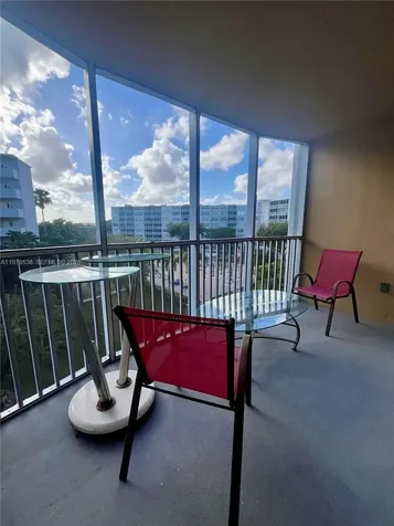 1750 NE 191st Street Miami FL 33179