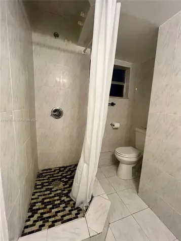 1750 NE 191st Street Miami FL 33179