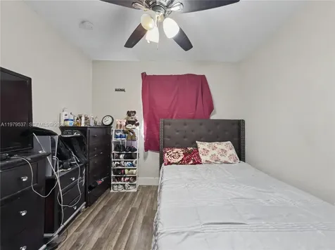3070 SE 17th Avenue Homestead FL 33035