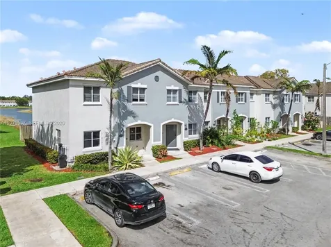 3070 SE 17th Avenue Homestead FL 33035