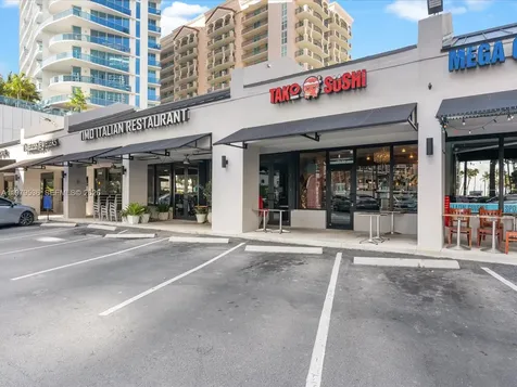 17632 Collins Avenue Sunny Isles Beach FL 33160