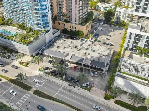 17632 Collins Avenue Sunny Isles Beach FL 33160