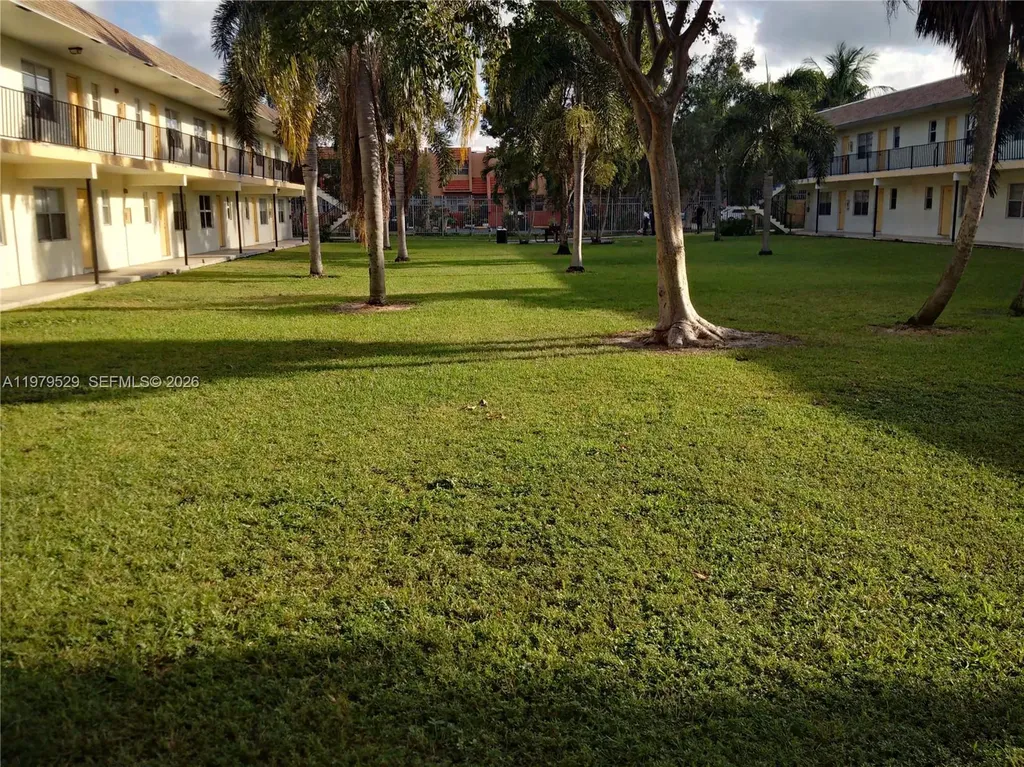 4160 NW 21st Street Lauderhill FL 33313