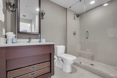 6899 Collins Avenue Miami Beach FL 33141