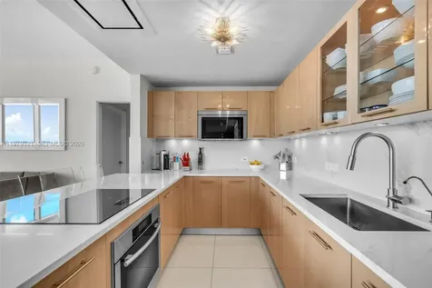 6899 Collins Avenue Miami Beach FL 33141