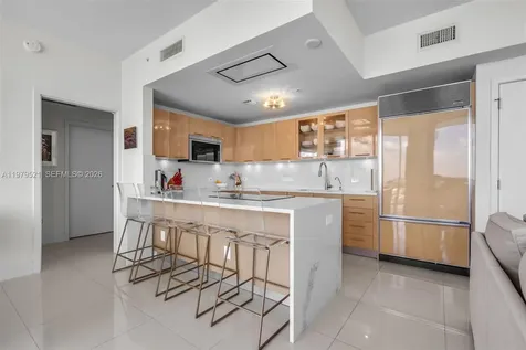 6899 Collins Avenue Miami Beach FL 33141