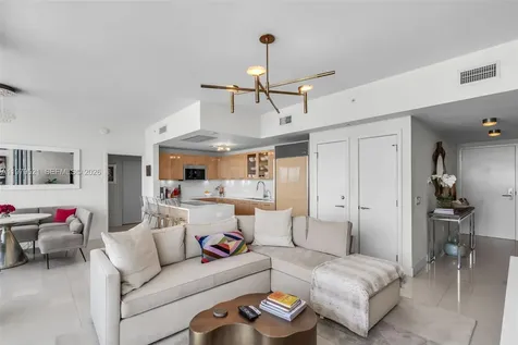 6899 Collins Avenue Miami Beach FL 33141