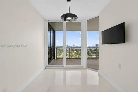 3600 Yacht Club Drive Aventura FL 33180