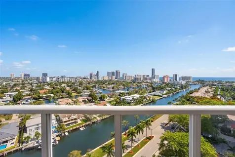 3600 Yacht Club Drive Aventura FL 33180