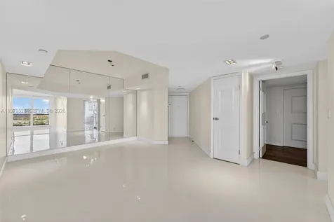 3600 Yacht Club Drive Aventura FL 33180