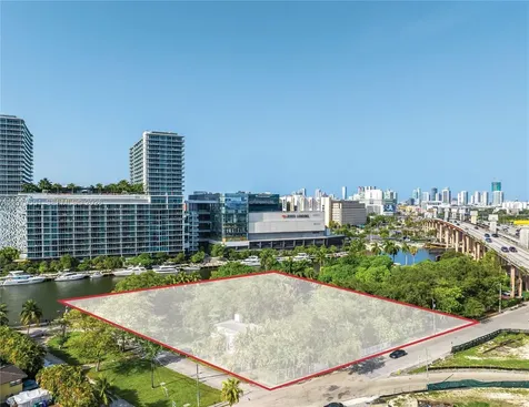 1515 NW North River Drive Miami FL 33125