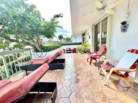 19707 Turnberry Way Aventura FL 33180