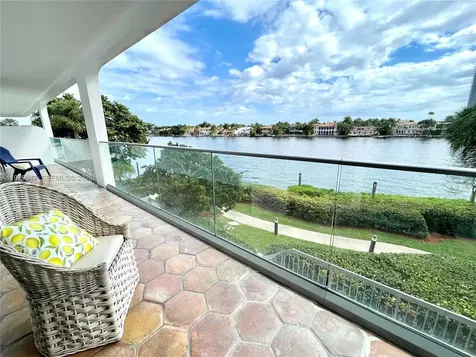 19707 Turnberry Way Aventura FL 33180