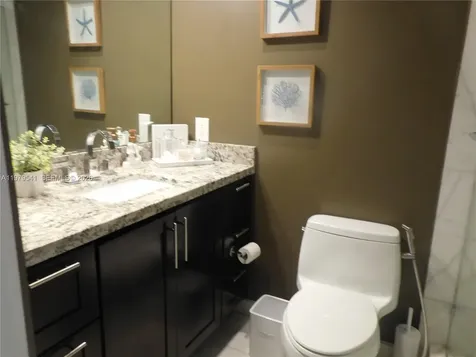 5401 Collins Avenue Miami Beach FL 33140