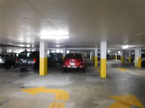 5401 Collins Avenue Miami Beach FL 33140