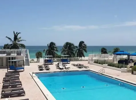 5401 Collins Avenue Miami Beach FL 33140