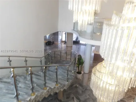 5401 Collins Avenue Miami Beach FL 33140