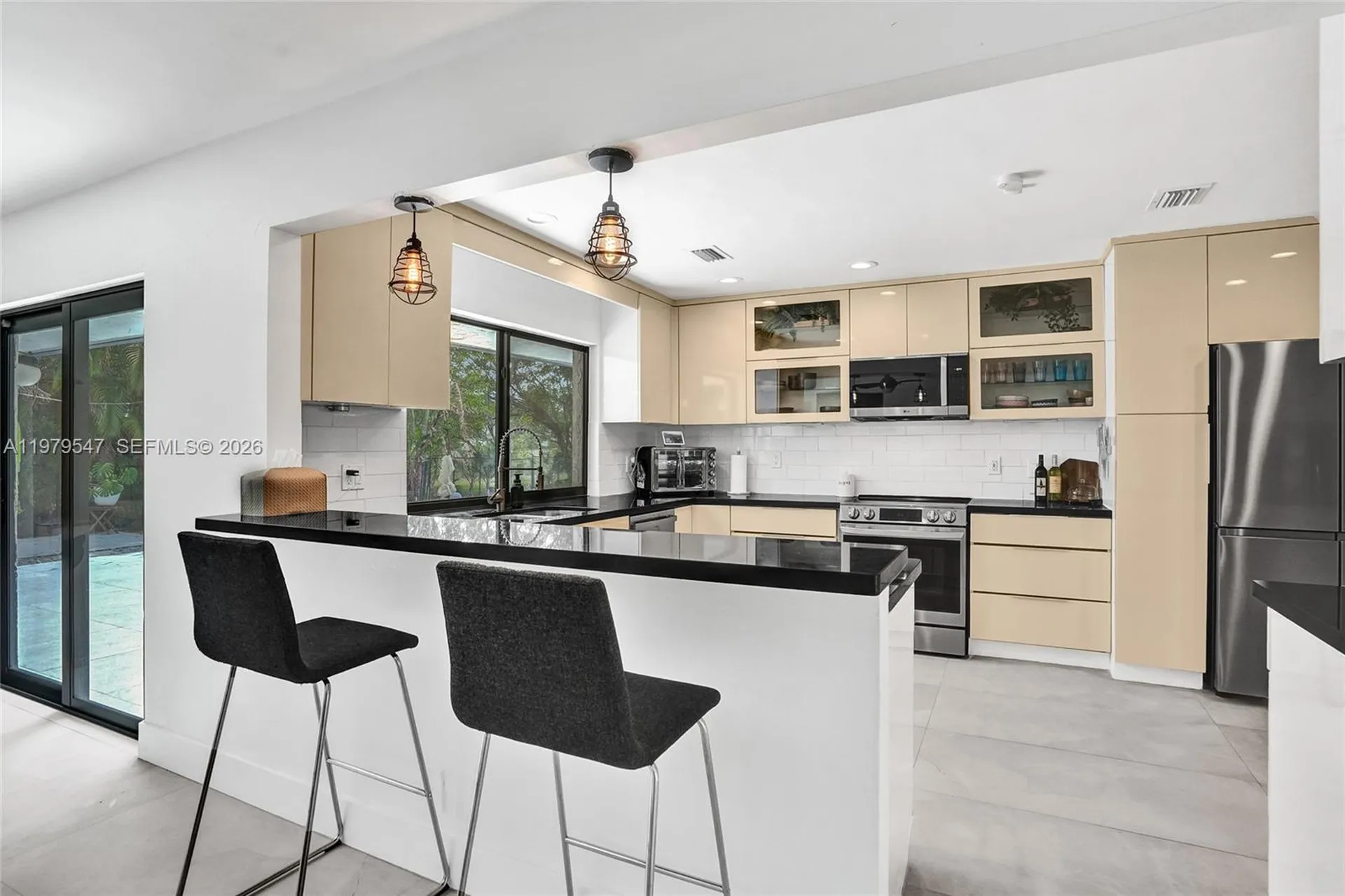 1451 NW 81st Avenue Coral Springs FL 33071