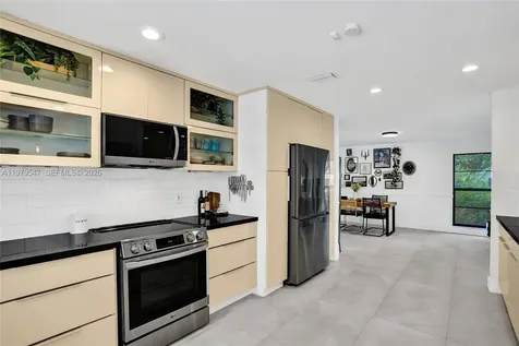 1451 NW 81st Avenue Coral Springs FL 33071
