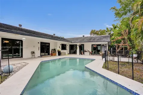 1451 NW 81st Avenue Coral Springs FL 33071